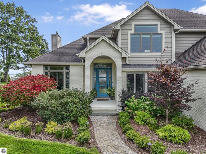 Property Photo: 9546 Eastridge Drive MI 49686
