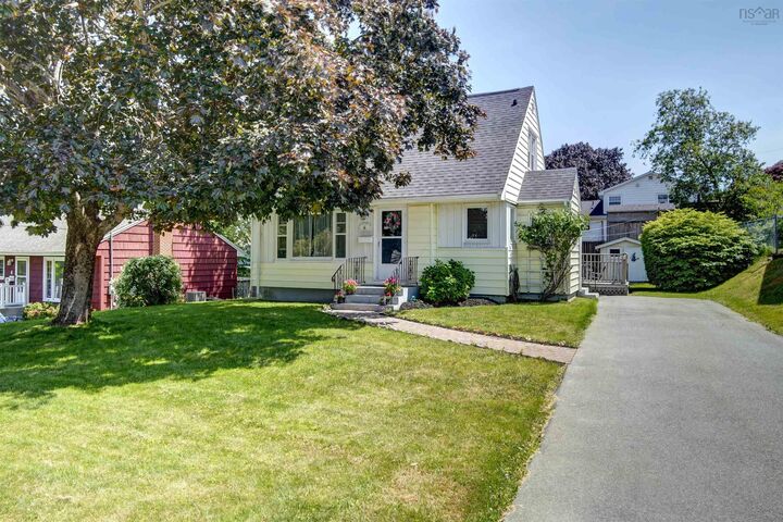 Property Photo: 6 Piers Avenue NS B3N 1Z3