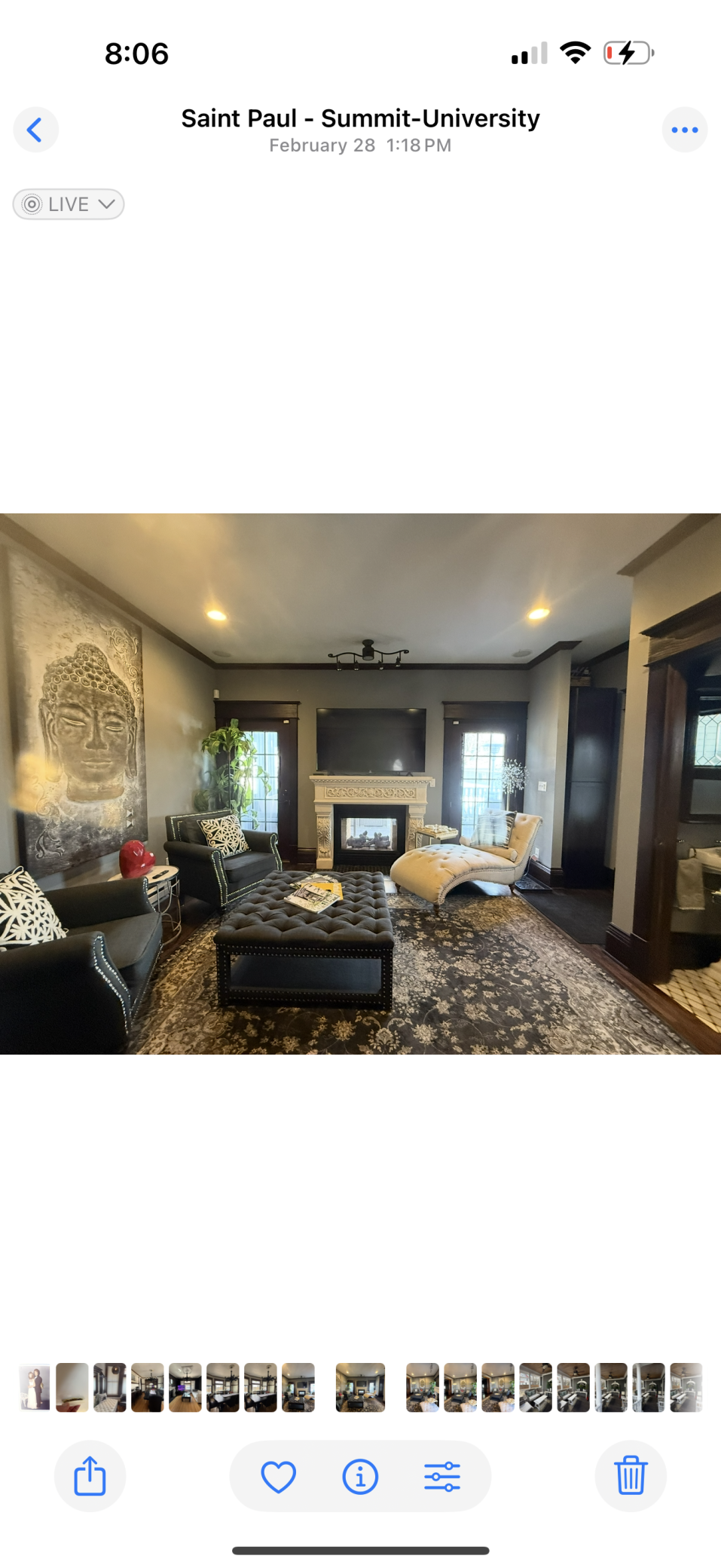 Property Photo:  