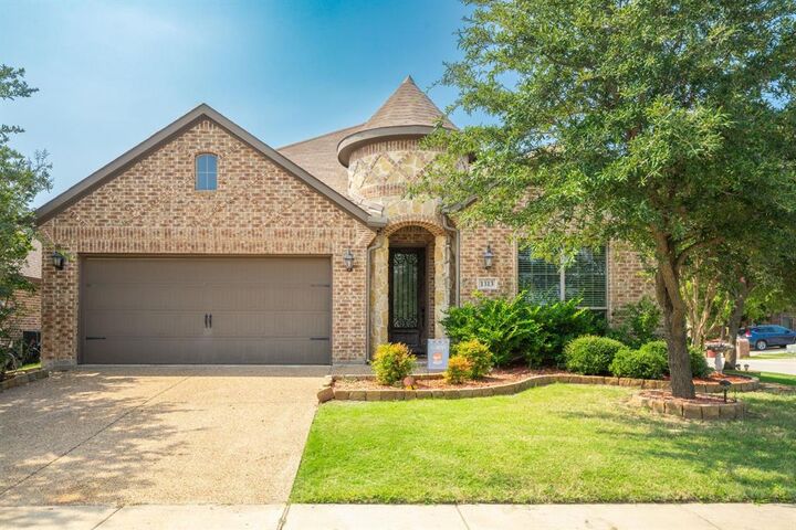 Property Photo: 1313 Koto Wood Drive TX 75189
