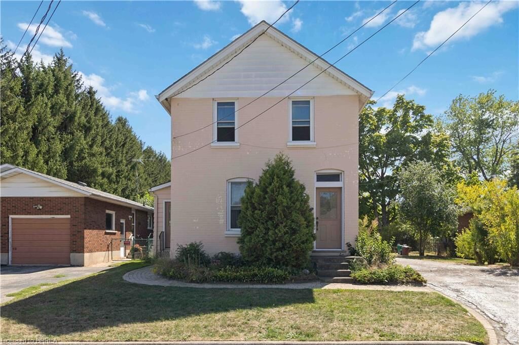 Property Photo:  50 Graham Avenue  ON N3T 1C5 