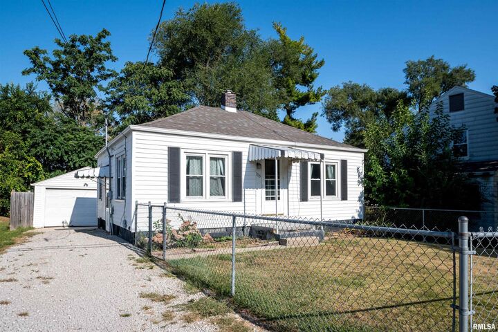 Property Photo:  225 S Thorncrest Avenue  IL 61610 