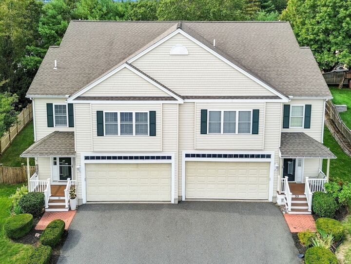 Property Photo:  35 Andrea Cir 35  MA 02494 