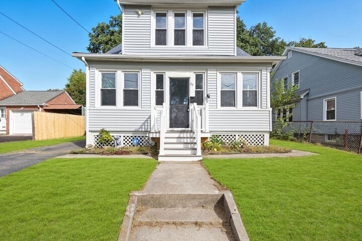 Property Photo:  27 Greenwich St  MA 01056 