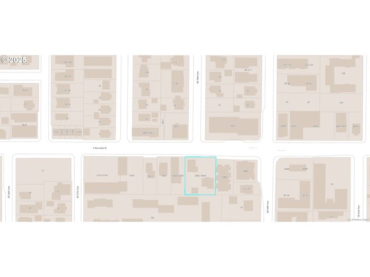 Property Photo: 5842 E Burnside St OR 97215