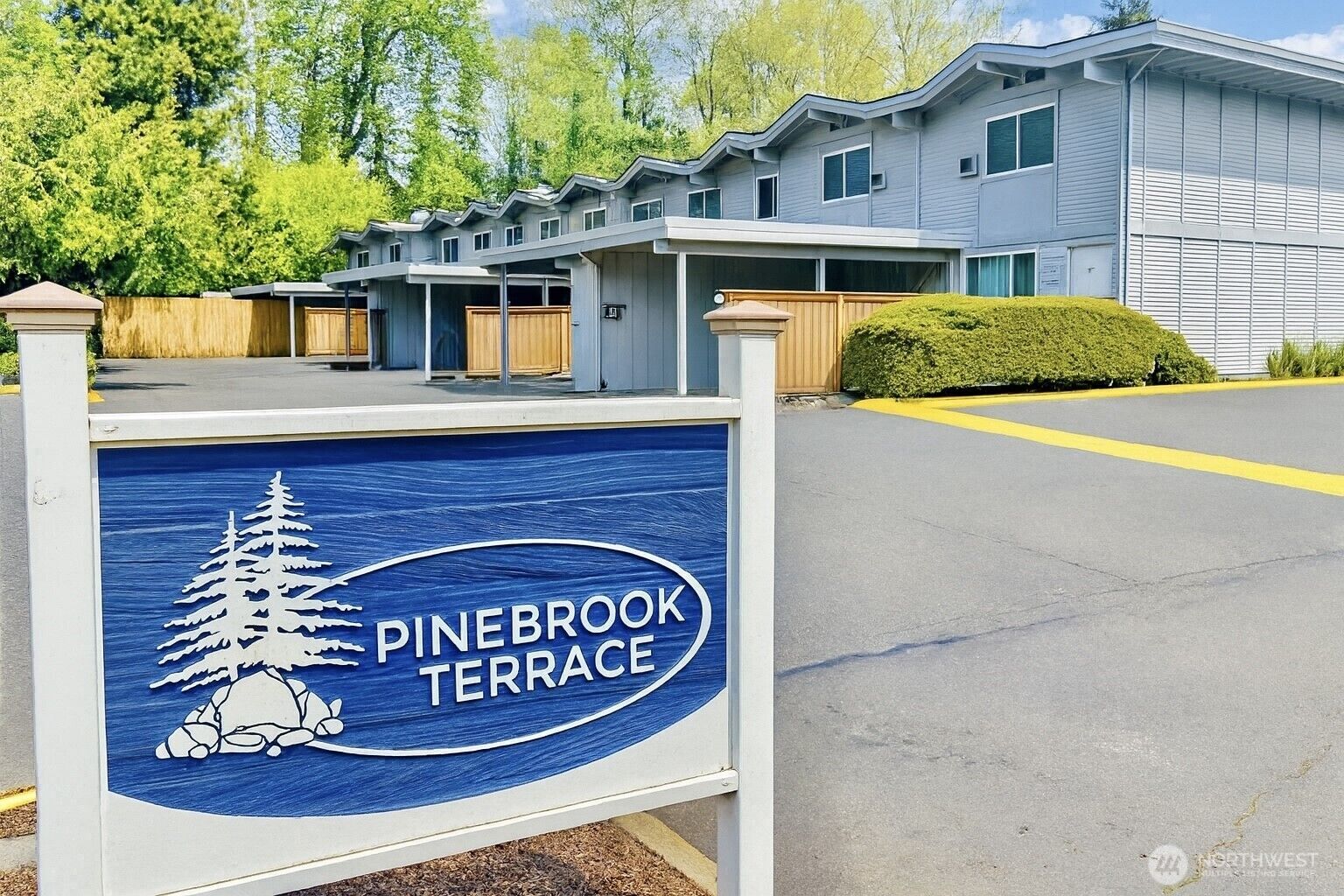 Property Photo:  2107 S Kent Des Moines Road 41  WA 98198 