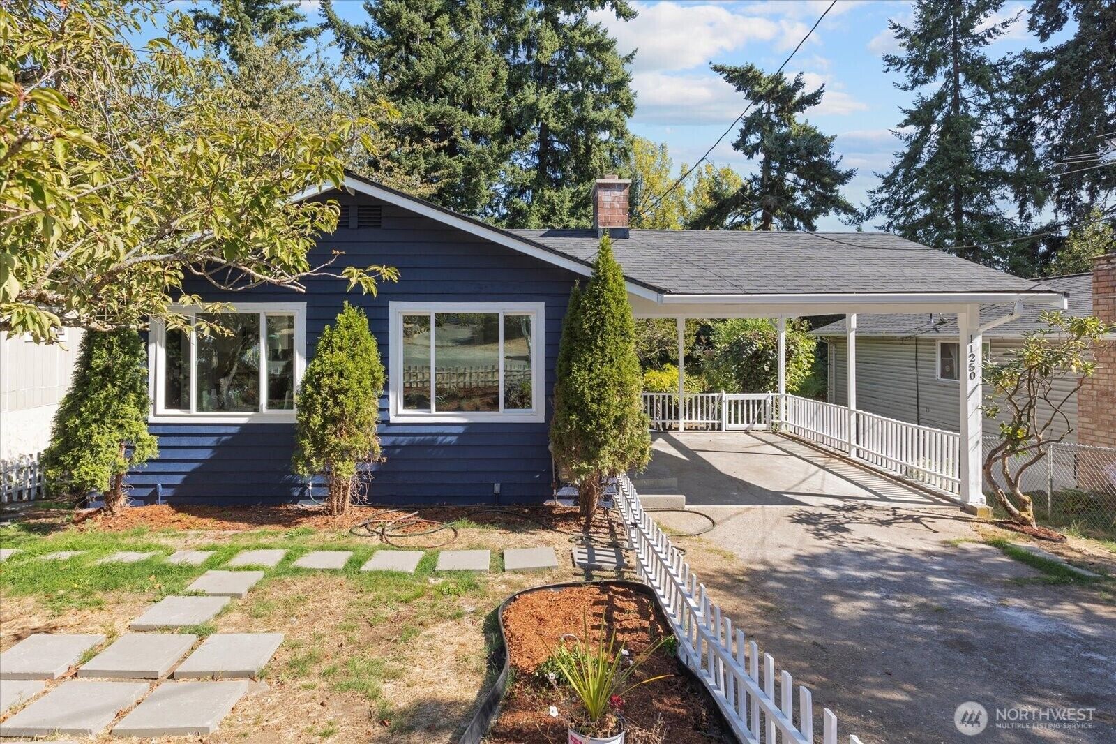 Property Photo:  11250  57th Avenue S  WA 98178 