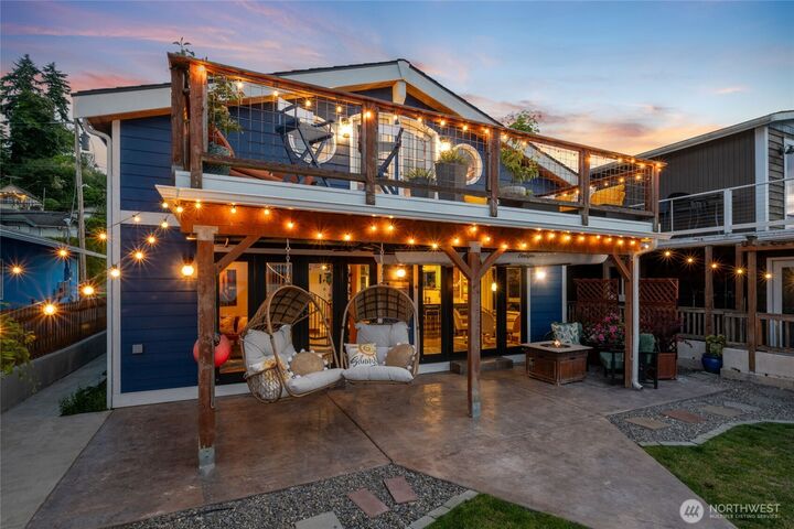 Property Photo: 1811 Bay St WA 98366