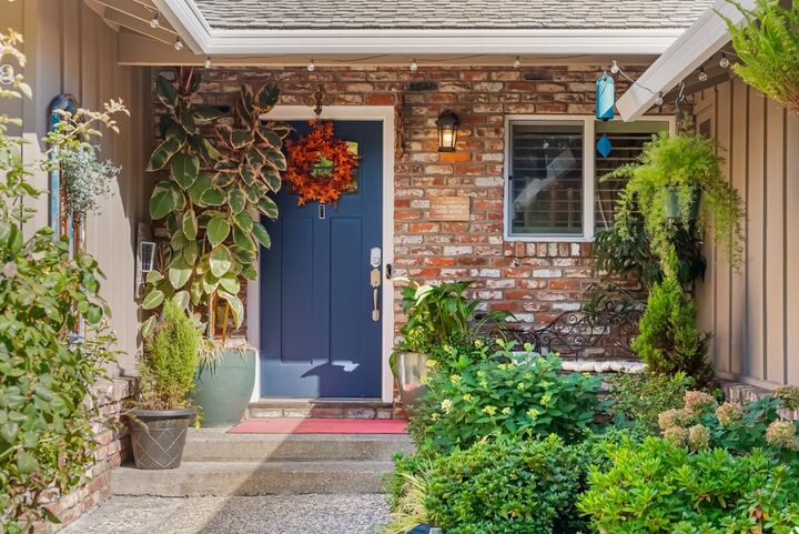Property Photo:  248 South Bernardo Avenue  CA 94086 