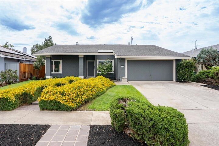 Property Photo:  1188 Alvernaz Drive  CA 95121 