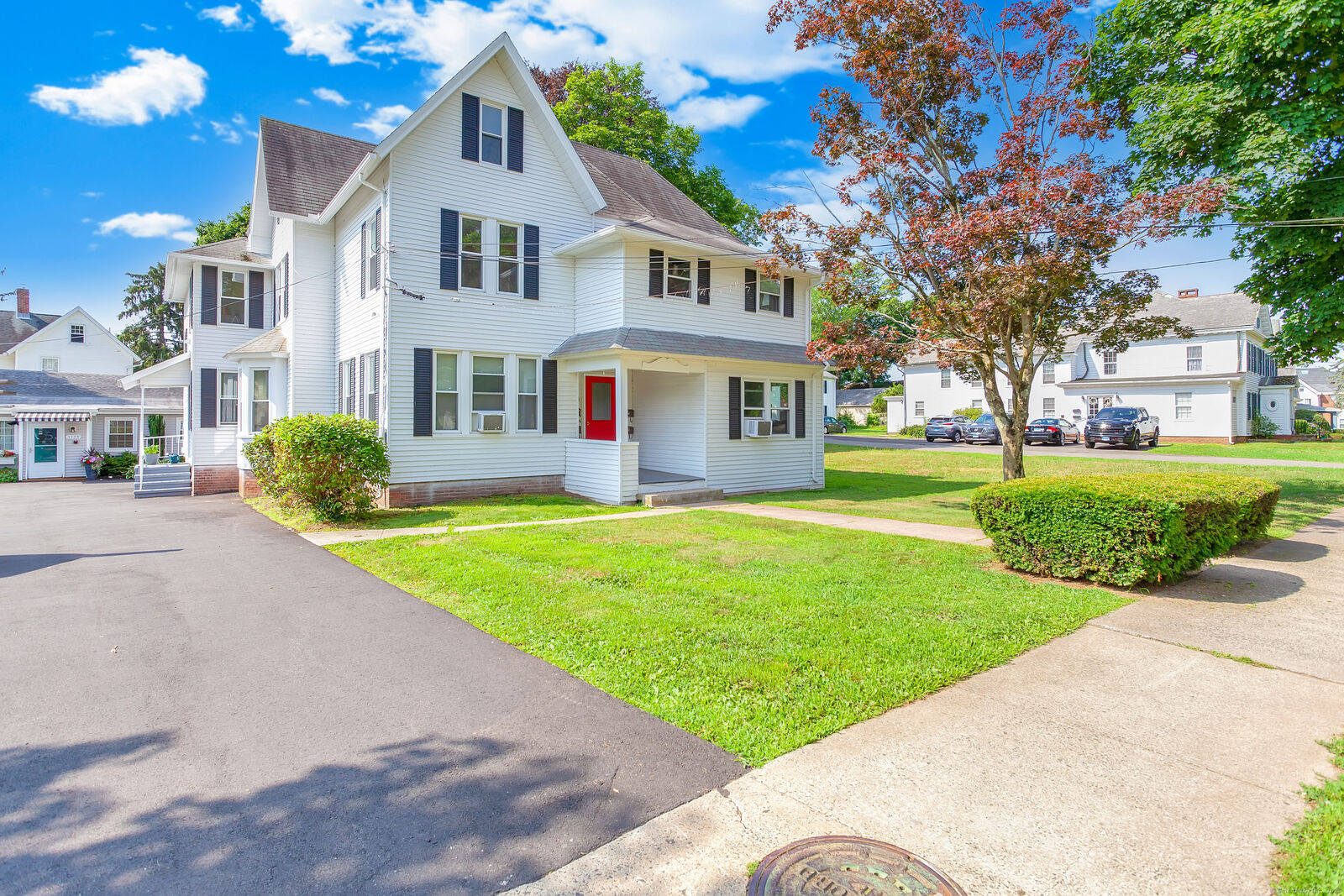 Property Photo:  117 South Main Street 2W  CT 06405 