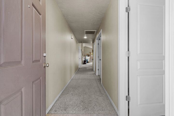 Property Photo: 4323 N Farr Rd WA 99206