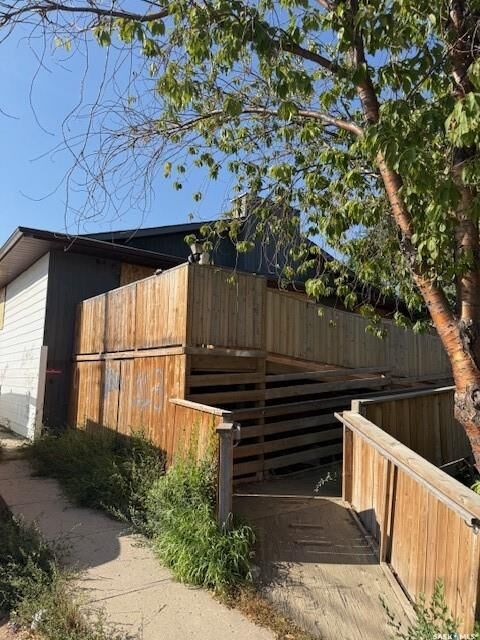 Property Photo:  111-113 Q Avenue N  SK S7L 2Y4 