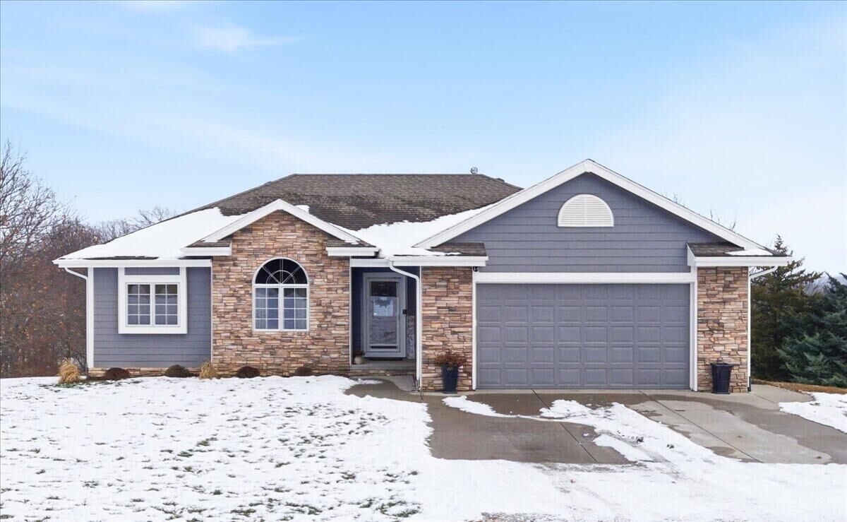 Property Photo: 65649 Pease Road IA 51534