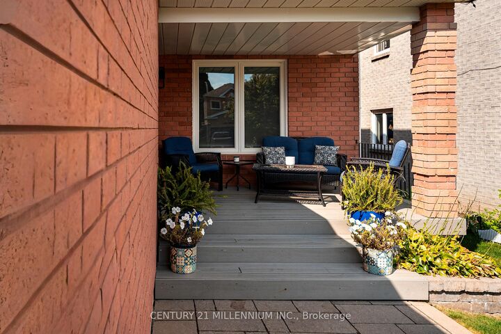 Property Photo: 174 Lisa Marie Drive ON L9W 4P7