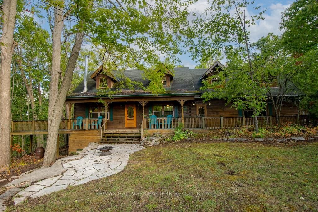 Property Photo:  22 Carolina Court  ON K9J 6X2