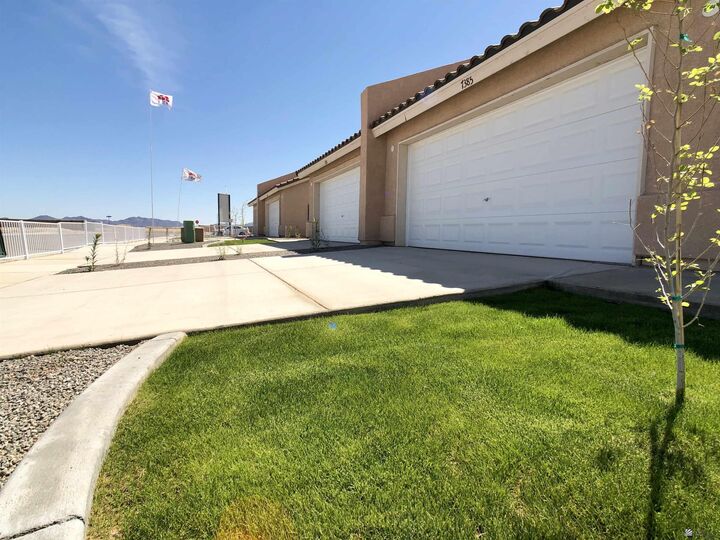 Property Photo: 7130 E 39 St AZ 85365