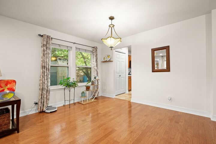 Property Photo:  180 Stephen Court  TX 78640 