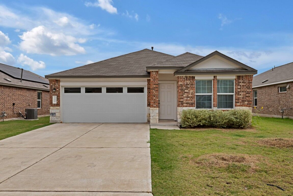 Property Photo:  332 Escondido Circle  TX 78666 