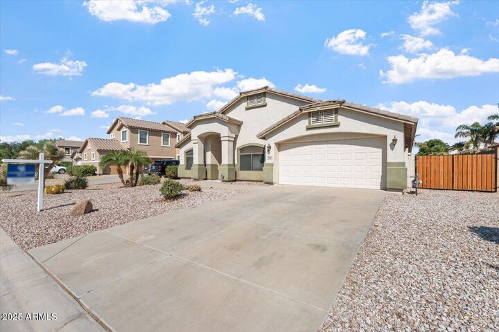 Property Photo:  968 W Dexter Way  AZ 85143 