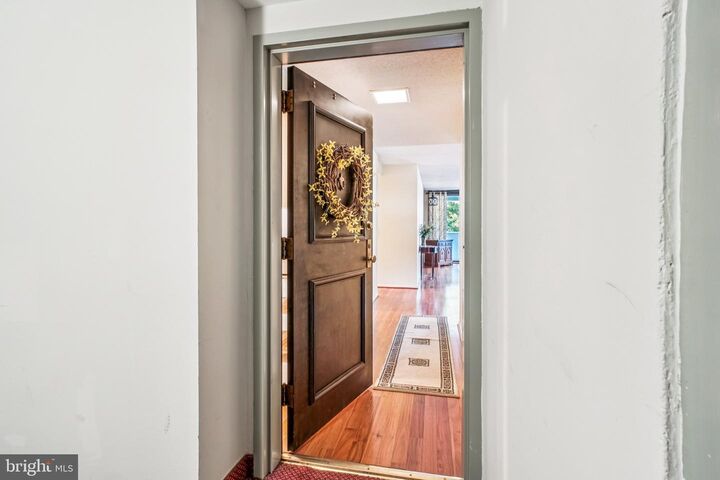 Property Photo: 6101 Edsall Road 402 VA 22304