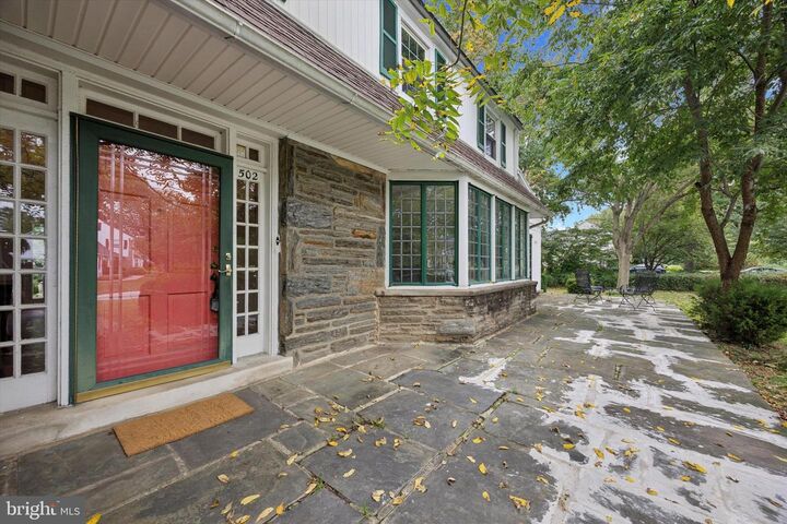 Property Photo:  502 Country Club Lane  PA 19086 