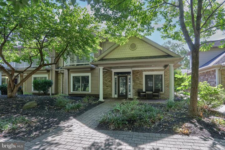 Property Photo:  101 High Pointe Drive  PA 17036 