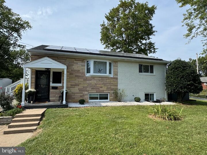 5808 Ash Drive  Springfield VA 22150 photo