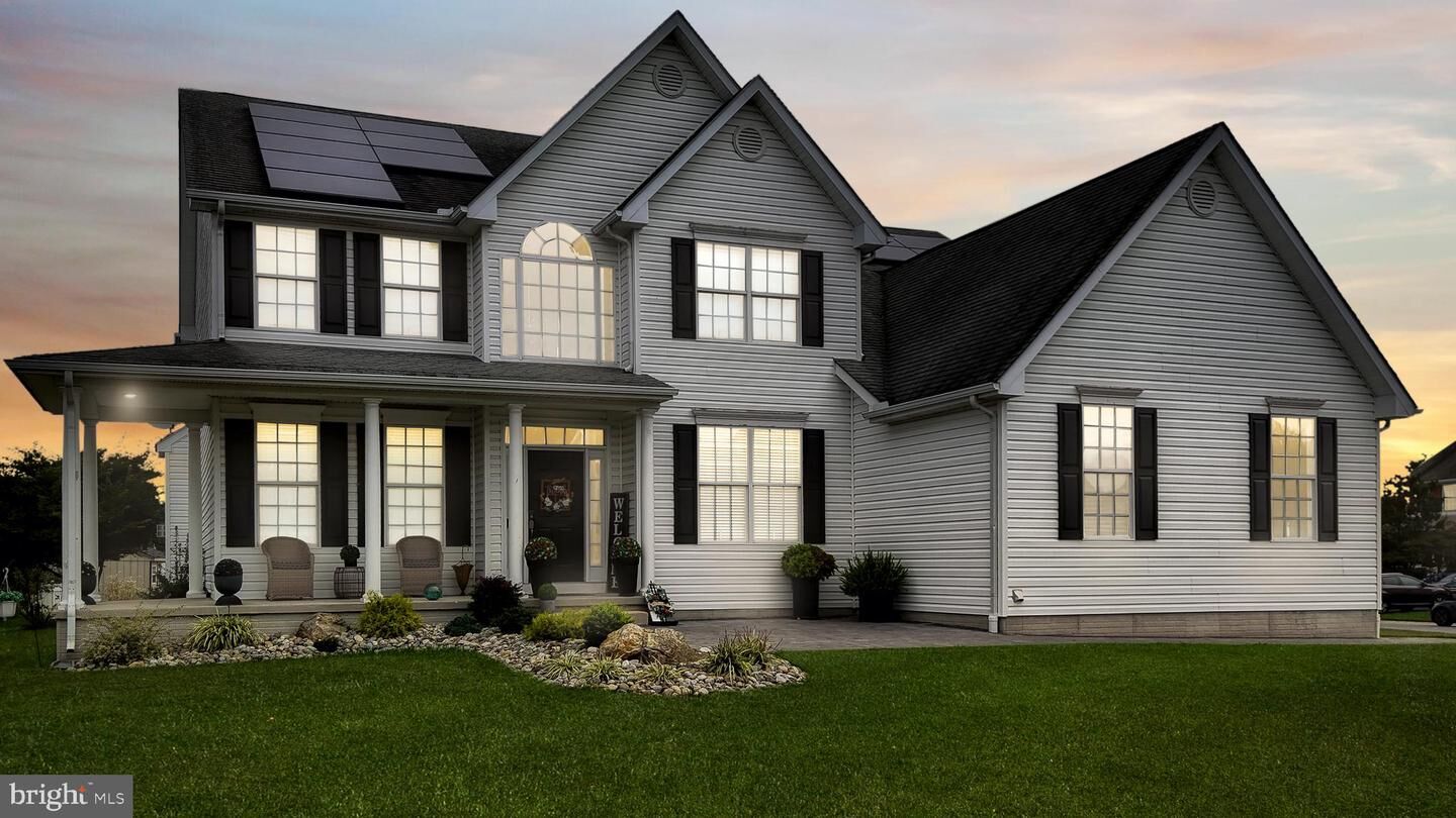 Property Photo:  26 E Green Lane  DE 19963