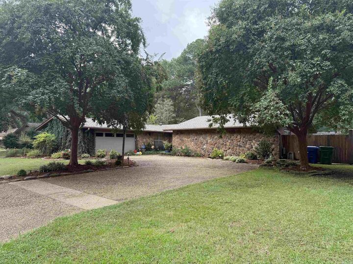 Property Photo:  1115 Salem Road  AR 72034 