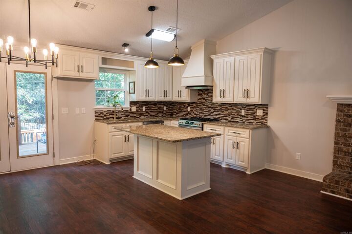 Property Photo:  29 Prospect Trail  AR 72118 