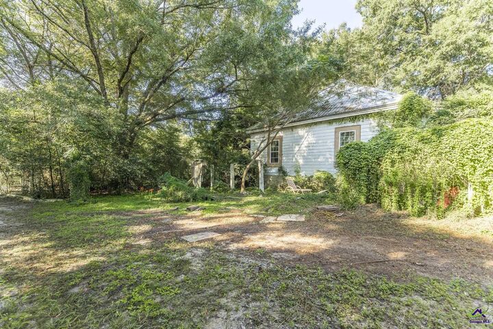 Property Photo:  429 E Main Street  GA 31057 