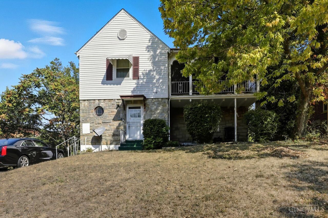 Property Photo:  1710 Carrahen Avenue  OH 45237 