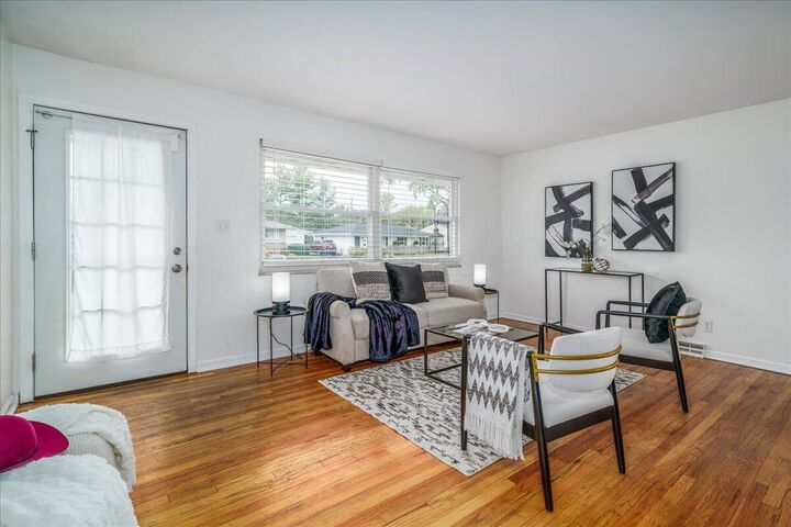 Property Photo:  5190 Bigelow Drive  OH 43026 