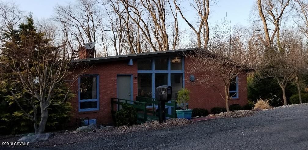 Property Photo:  601 Highland Avenue  PA 17847 