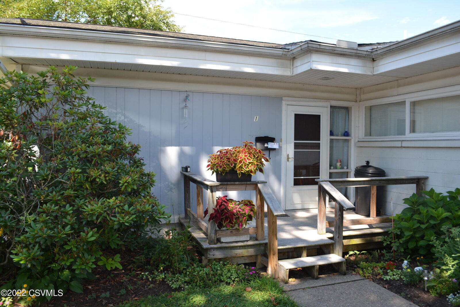 Property Photo: 27 S Washington Street PA 17756
