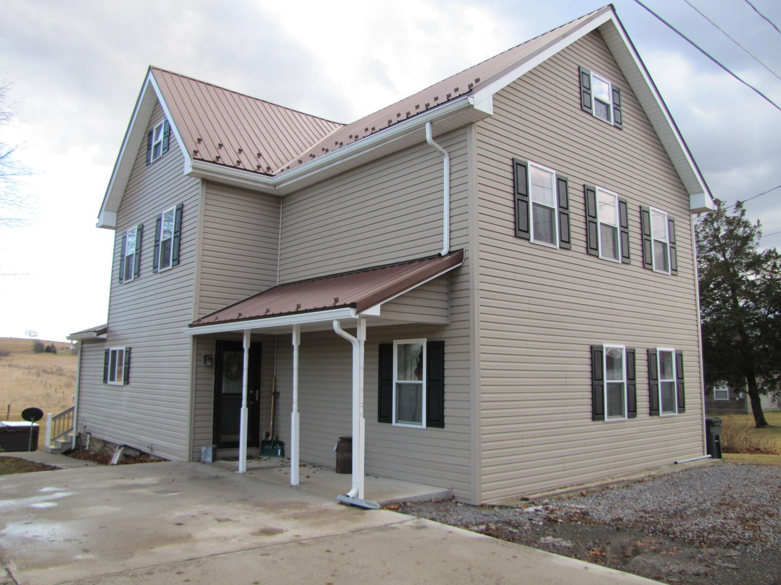 Property Photo: 3625 Pa-304 PA 17889