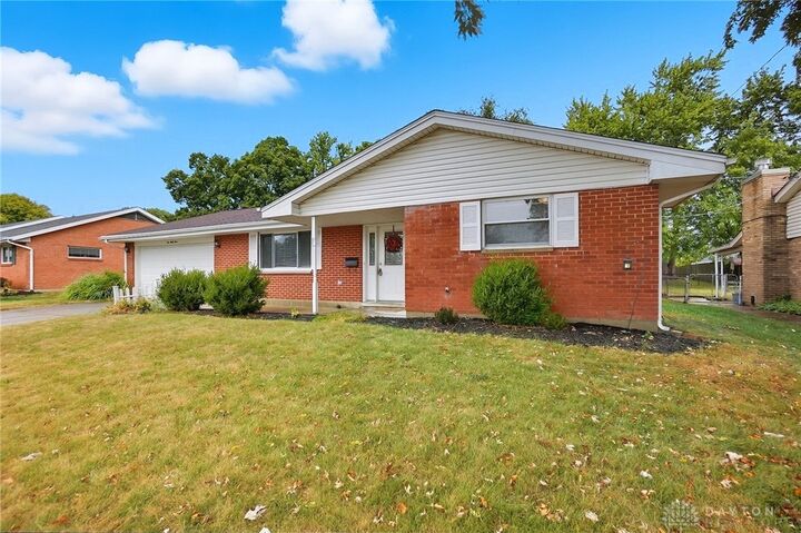 Property Photo:  1063 Royalton Drive  OH 45377 