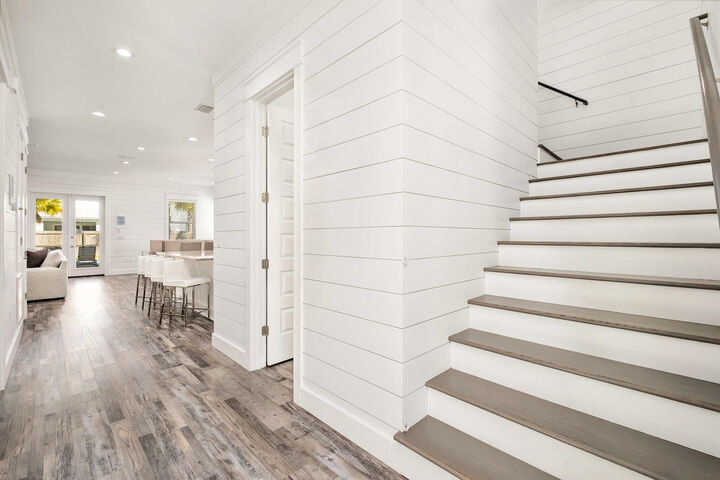 Property Photo: 36 W Palm Beach Street FL 32550