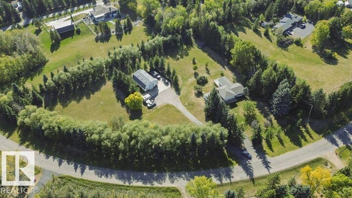 Property Photo:  22555 Twp Road 530 170  AB T8A 4T7 