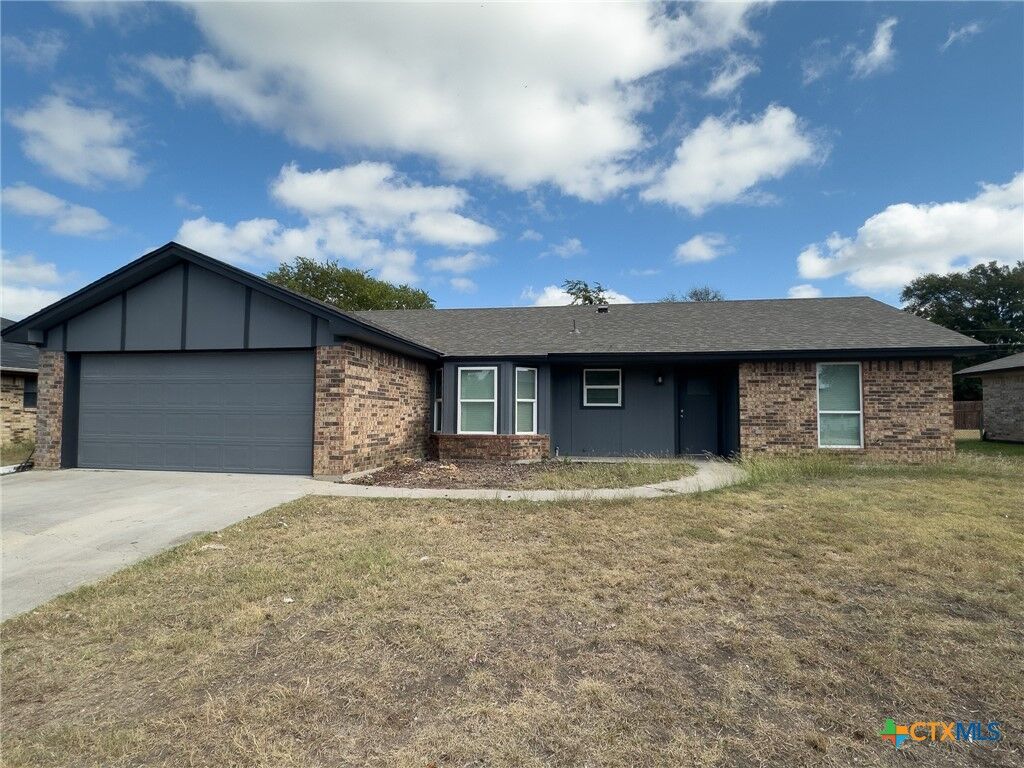 Property Photo:  2311 Tiffany Drive  TX 76522 