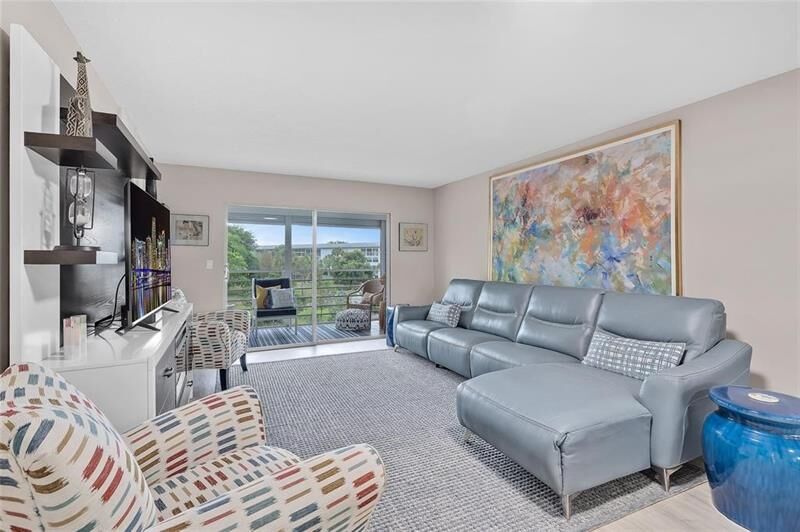 Property Photo:  2504 Antigua Ter B3  FL 33066 