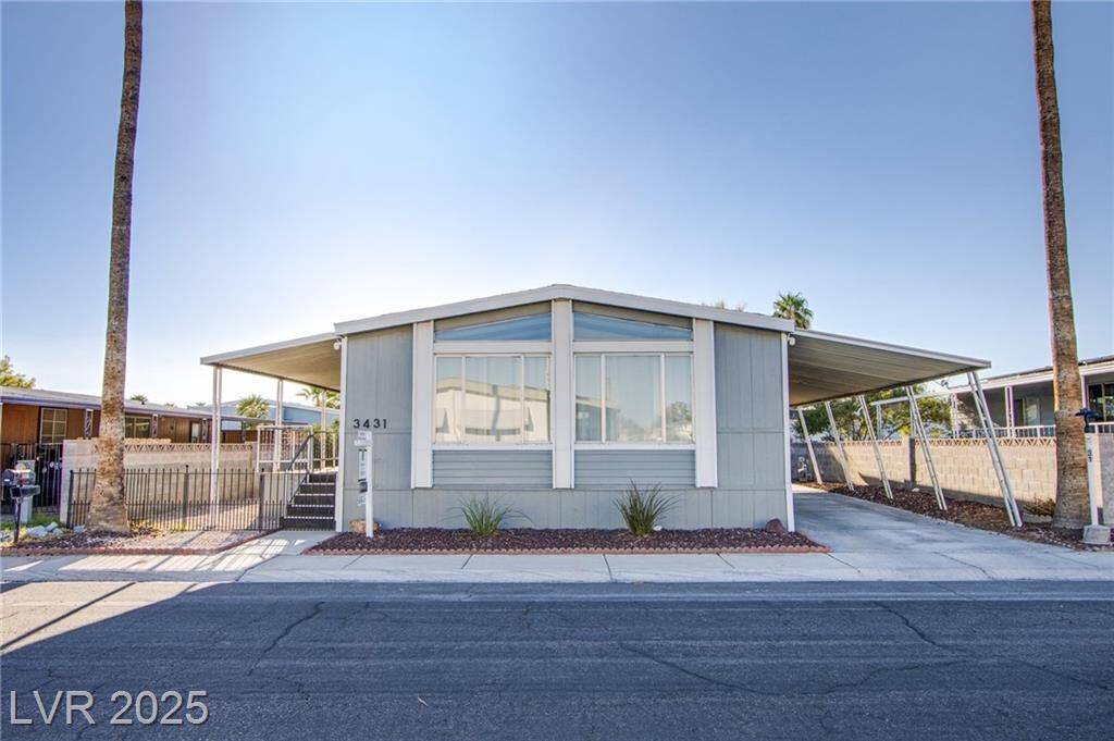 Property Photo: 3431 Jewel Cave Drive NV 89122