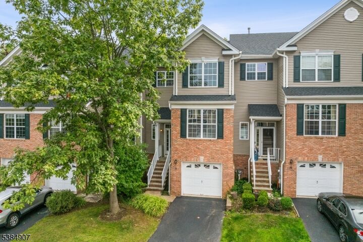 32 Kennedy Ct  Montgomery Twp. NJ 08540 photo
