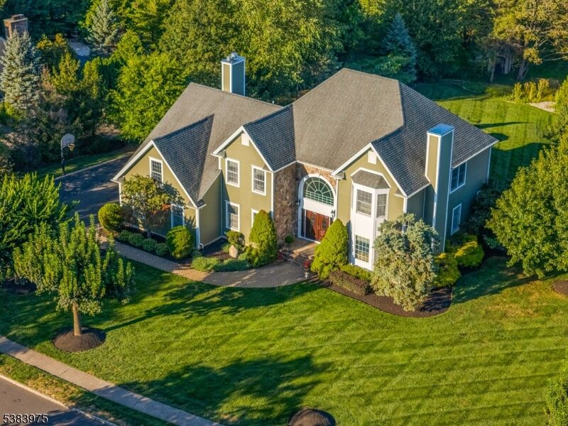 Property Photo:  20 Linvale Ln  NJ 08807 