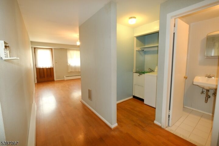 Property Photo:  5 Penn Rd  NJ 07016 