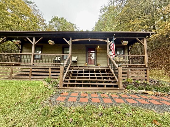 Property Photo:  206 Pete Amos Rd  WV 24951 