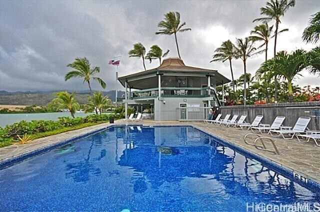 Property Photo:  404 Koko Isle Circle 1802  HI 96825 