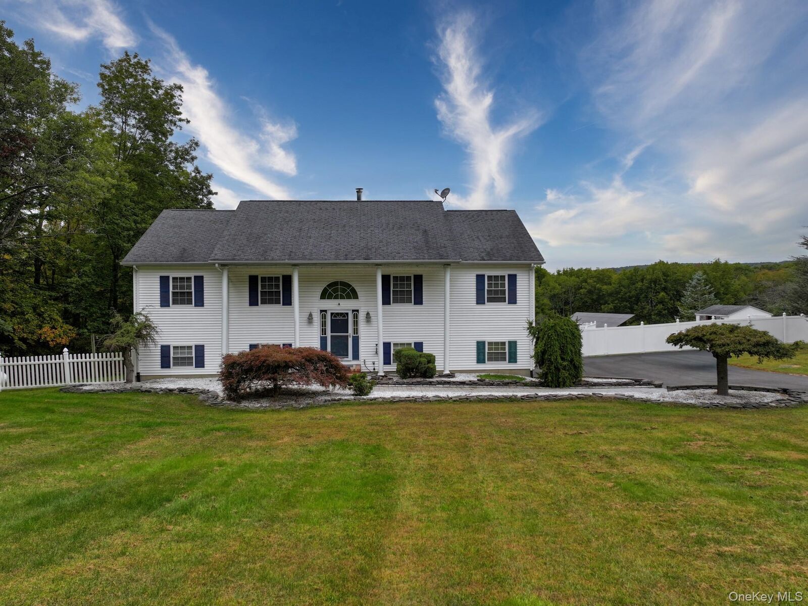 Property Photo:  125 White Bridge Road  NY 10940 
