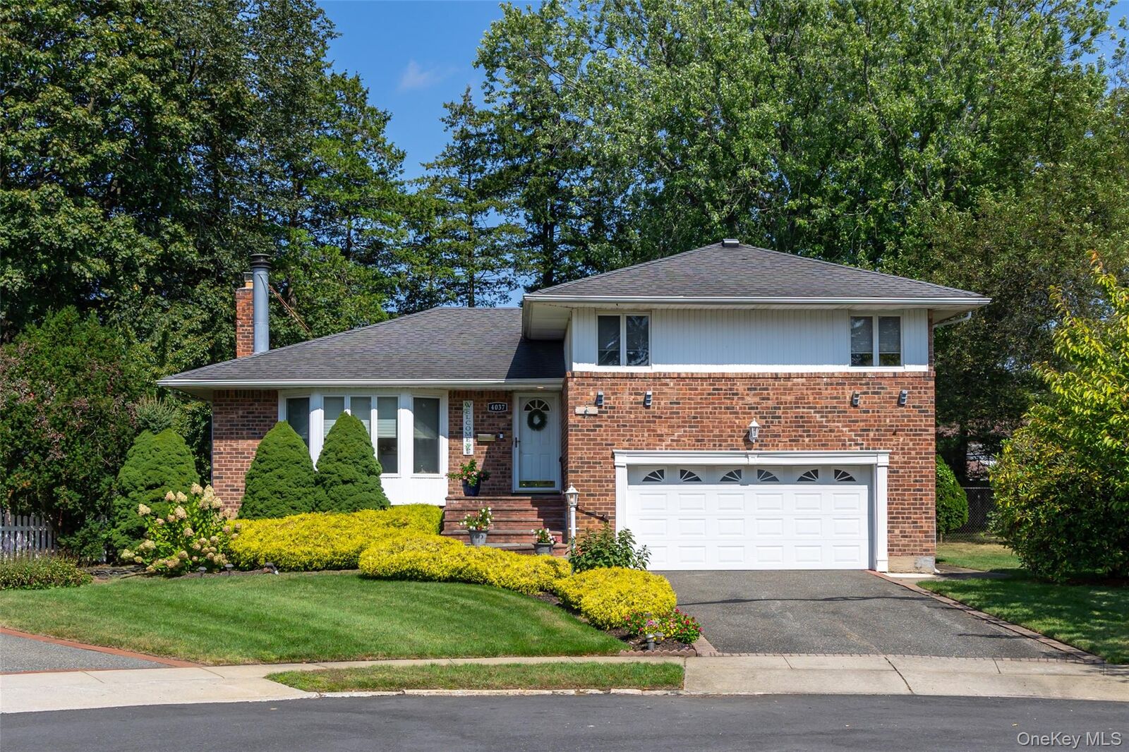 Property Photo:  4037 Park Drive  NY 11783 